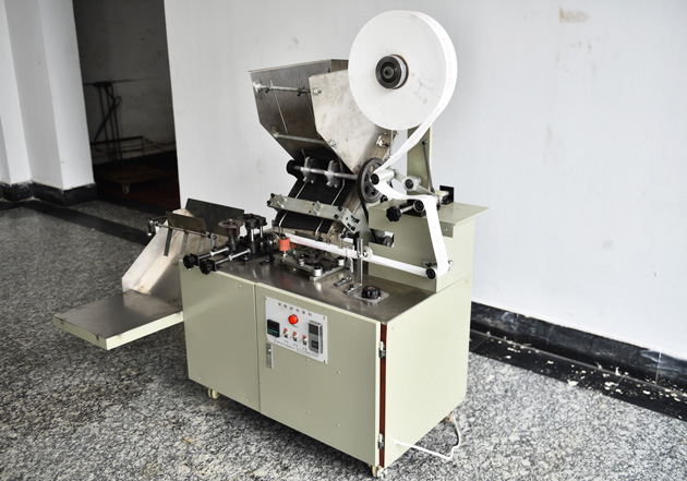 Chopsticks Plastic Film Packing Machine