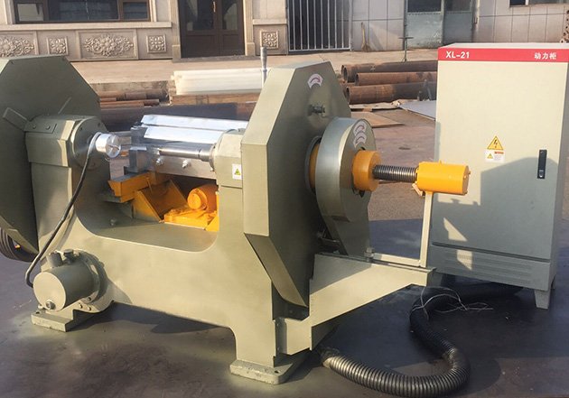 Venner Peeling Machine