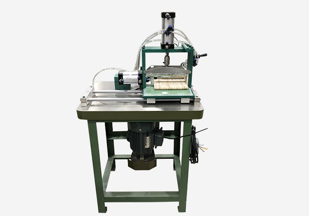 Wooden Fork Teeth Cutting Machine